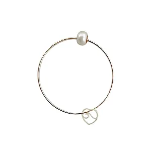 Bracelet with White Pearl and Charm, 7.5in