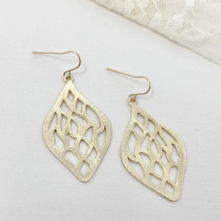 Clara Brushed Pattern Drop Earrings