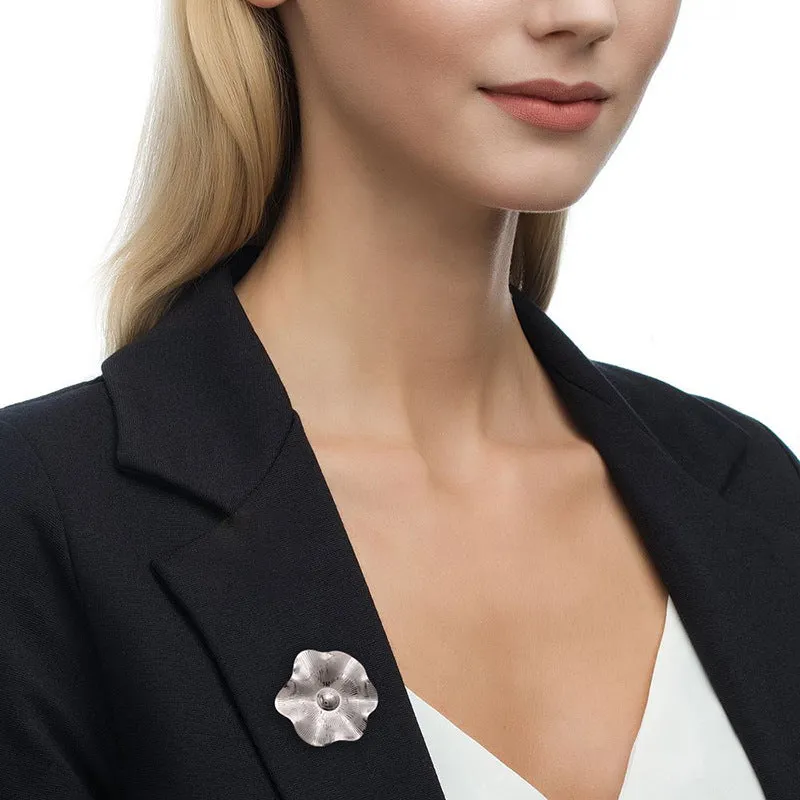 Elegant Flower Flower Stainless Steel Electroplating Brooches