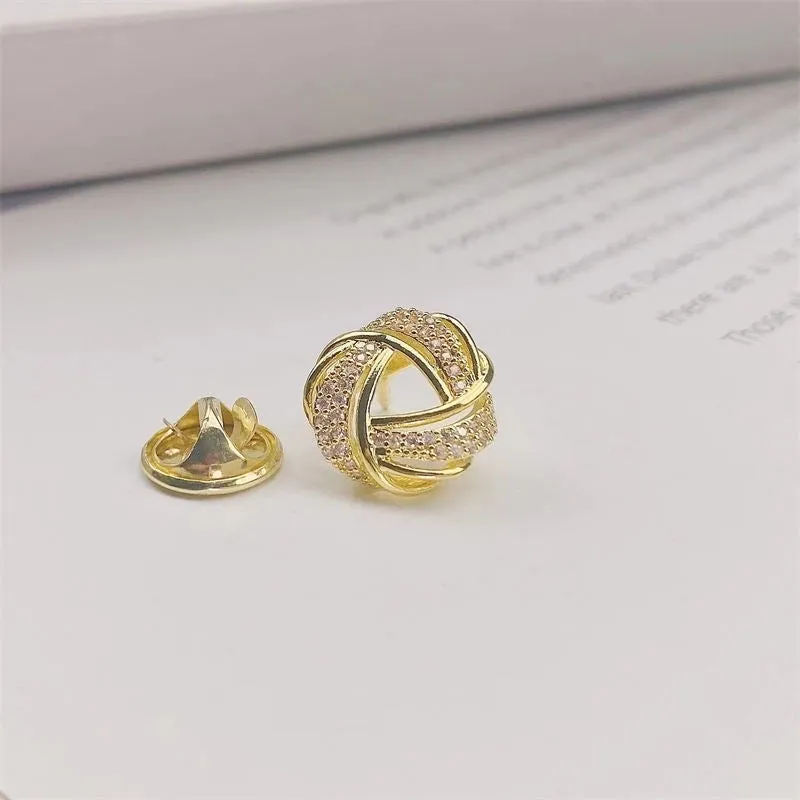 Elegant Pin Flower Alloy Plating Women'S Brooches