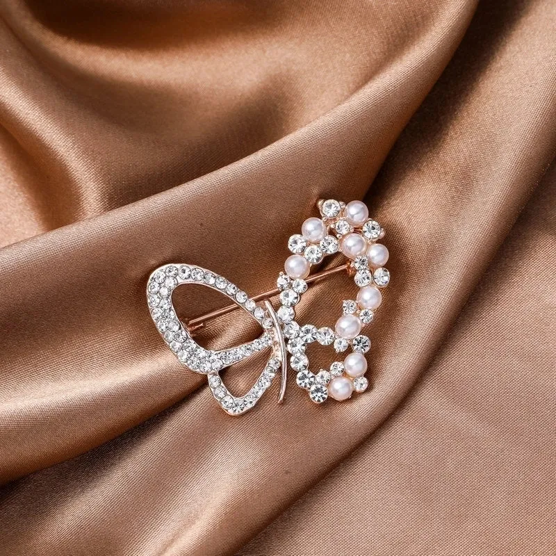 Elegant Pin Heart Shape Flower Butterfly Imitation Pearl Alloy Rhinestone Women'S Brooches