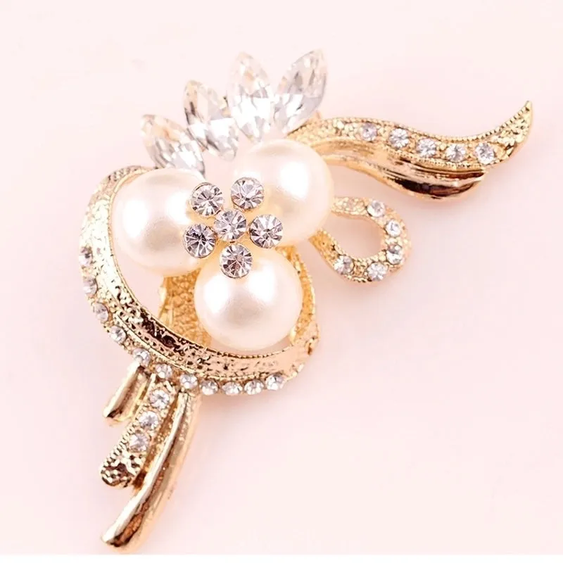 Elegant Pin Star Flower Snowflake Imitation Pearl Alloy Rhinestone Women'S Brooches