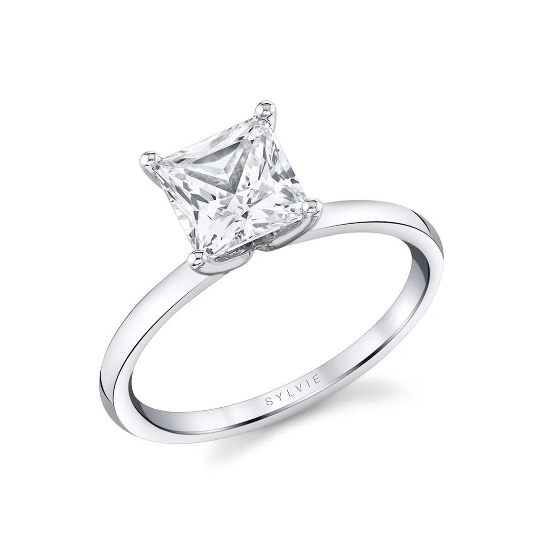 Princess Cut Solitaire Engagement Ring - Dominique 18k Gold White